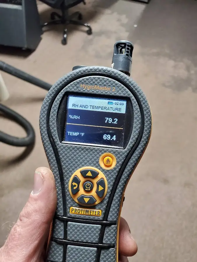 Moisture meter humidity assessment for Fire & Smoke Damage Restoration in Flossmoor